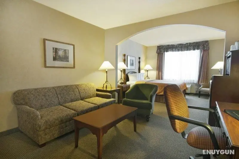 Best Western Plus River Escape Inn & Suites - Oda