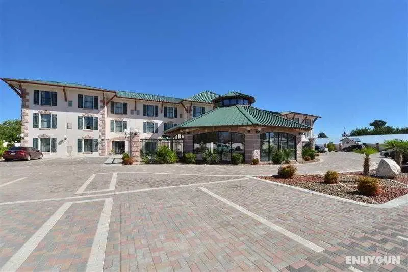 Best Western Plus Swiss Chalet Hotel & Suites - Genel
