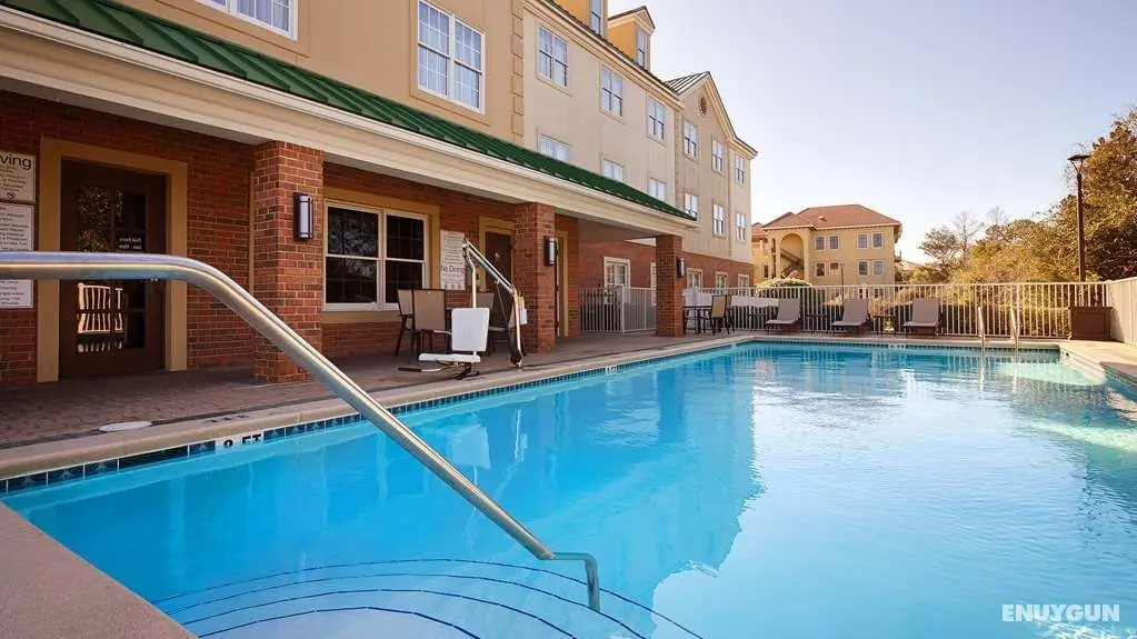 BEST WESTERN Sugar Sands Inn & Suites - Havuz