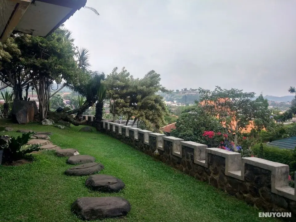 Villa Beverly Hills Puncak for 50 pax - Öne Çıkan Resim