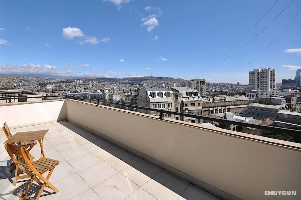 BFG Suites Apartments - Oda Düzeni