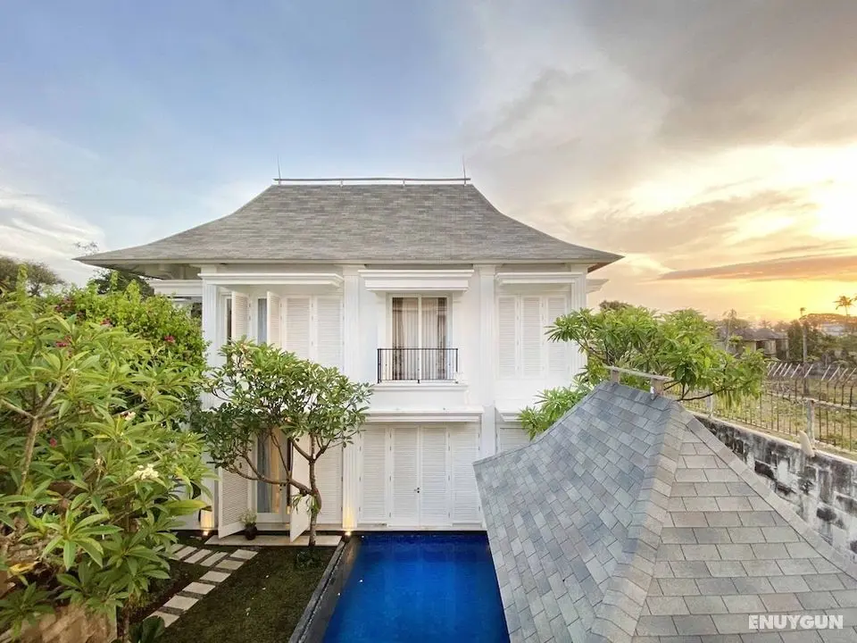 Bianca Villa by Premier Hospitality Asia - Havuz