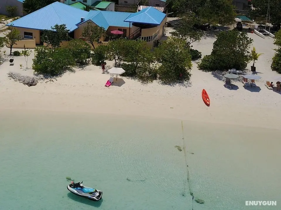 Bibee Maldives - Öne Çıkan Resim