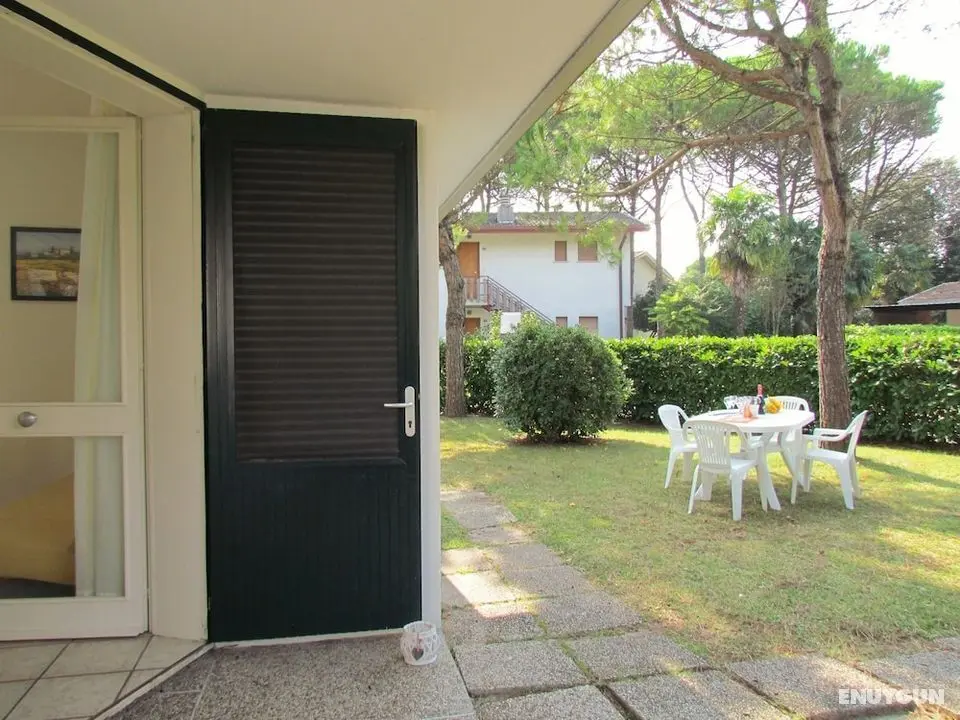 Villa in Bibione Pineda Great Location - Private Beach Place Included by Beahost - Öne Çıkan Resim