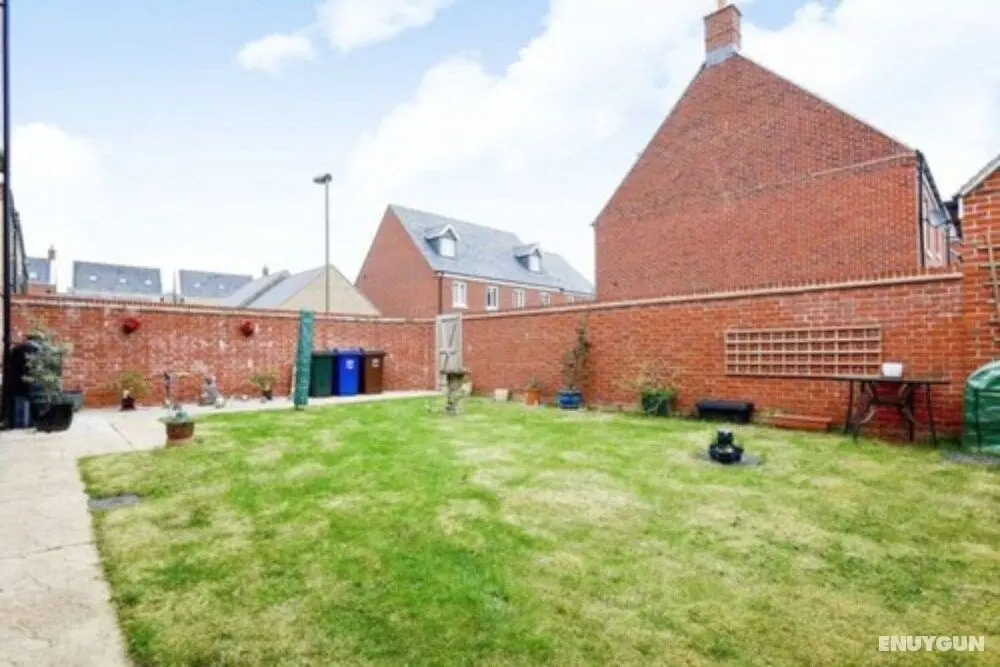 Bicester Serviced Accommodation - Dış Mekanlar
