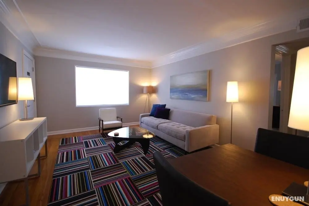The Big Awesome 2BR 1BA Condo E - Includes Bi-weekly Cleanings w Linen Change - Öne Çıkan Resim