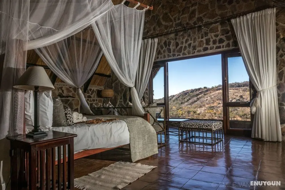 Big Cave Camp - Lodge On The Rocks - Öne Çıkan Resim
