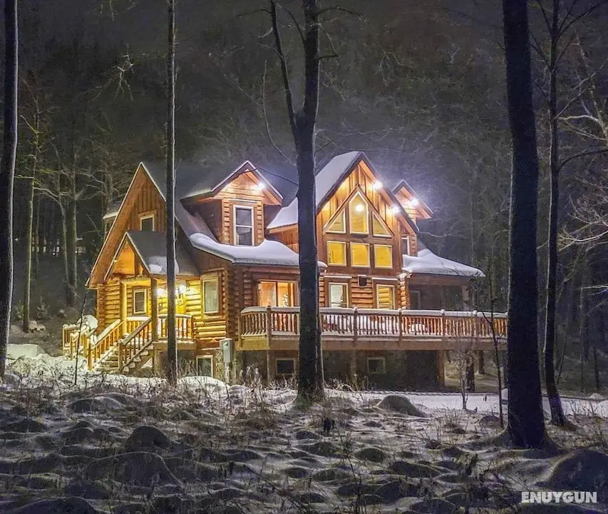 Big Log Lodge - Öne Çıkan Resim
