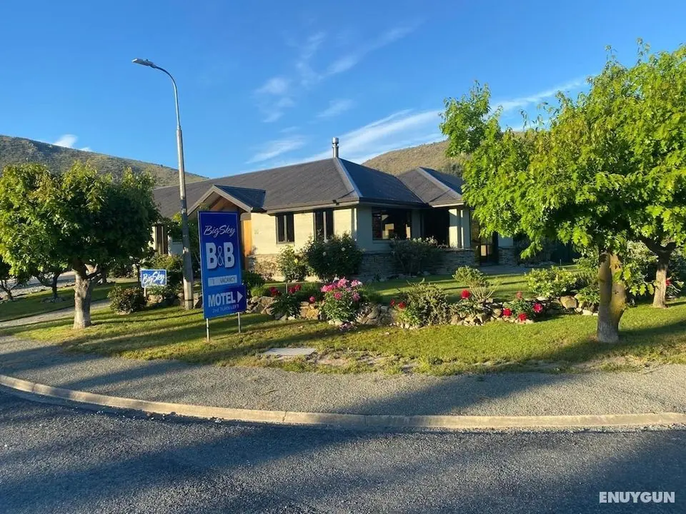 BigSky Bed and Breakfast - Dış Mekan