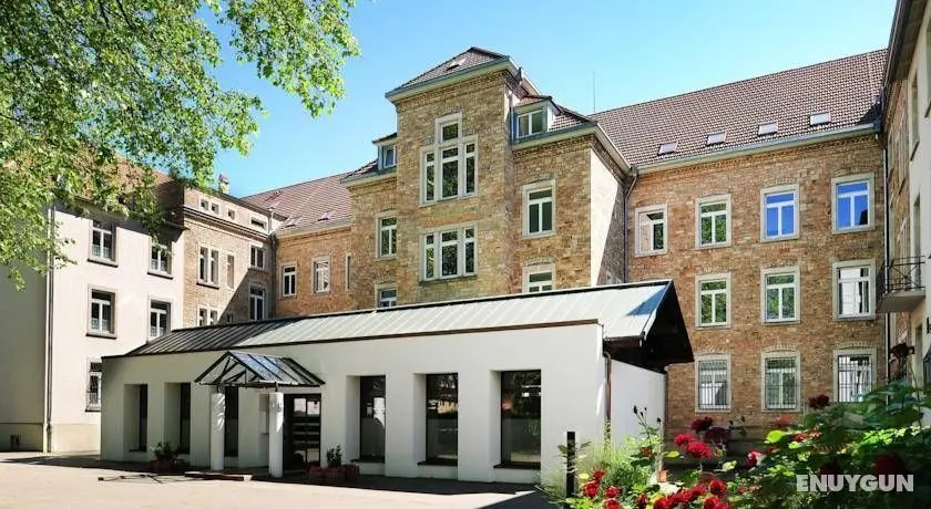 Bildungshaus St. Bernhard - Wohnen und Tagen - Genel