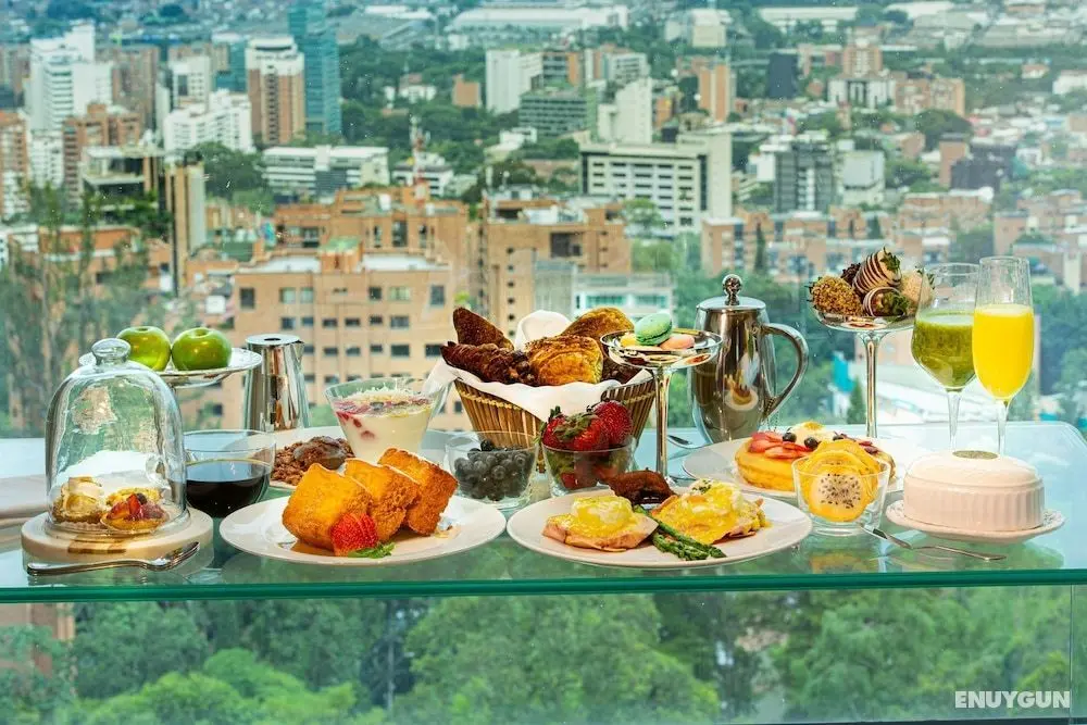 Binn Hotel - Yerinde Yemek