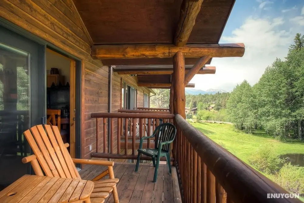 Black Canyon Inn Unit A6 Deluxe - Oda Düzeni