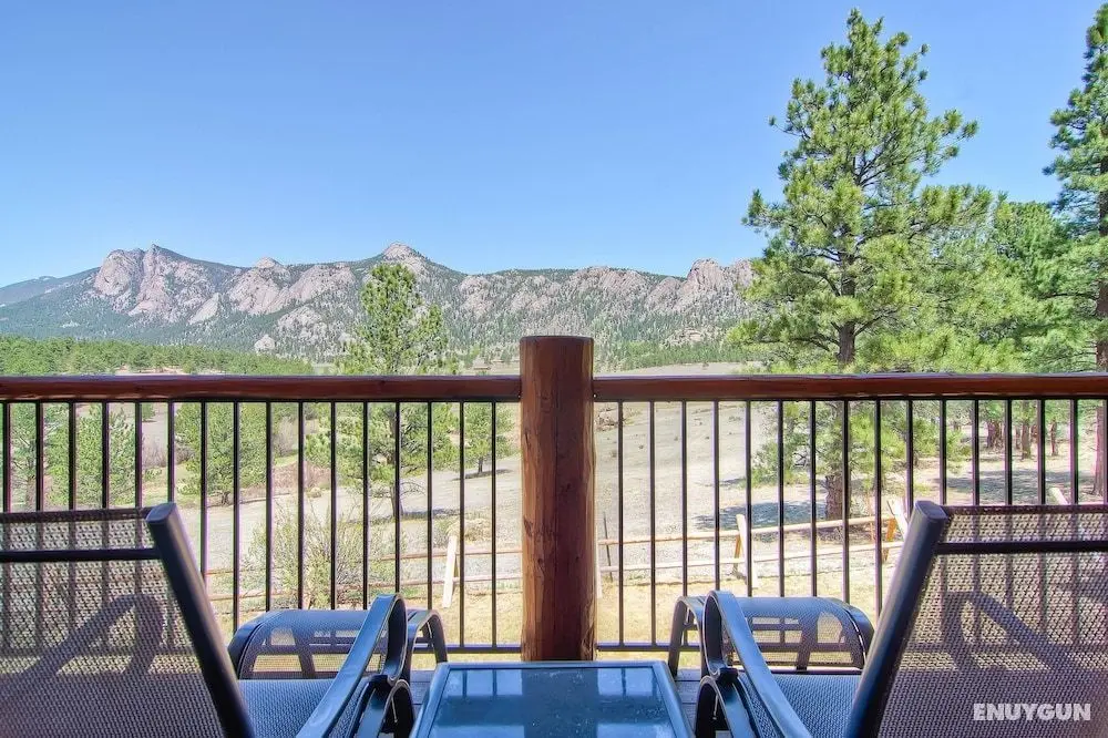 Black Canyon Inn Unit F7 Deluxe - Oda Düzeni