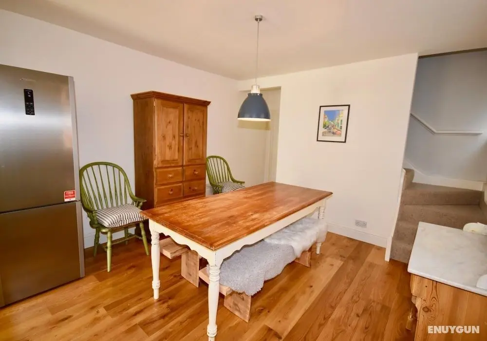 Blackberry 4 Bed Bembridge Holiday Home Sleeps 6 Adults 2 Children - Oda