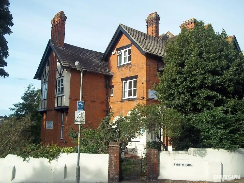 Bleriots Belper House - Öne Çıkan Resim