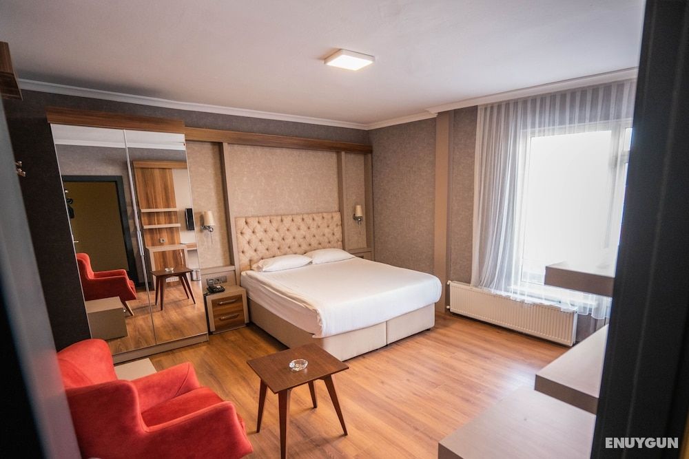 Bloom Hotel