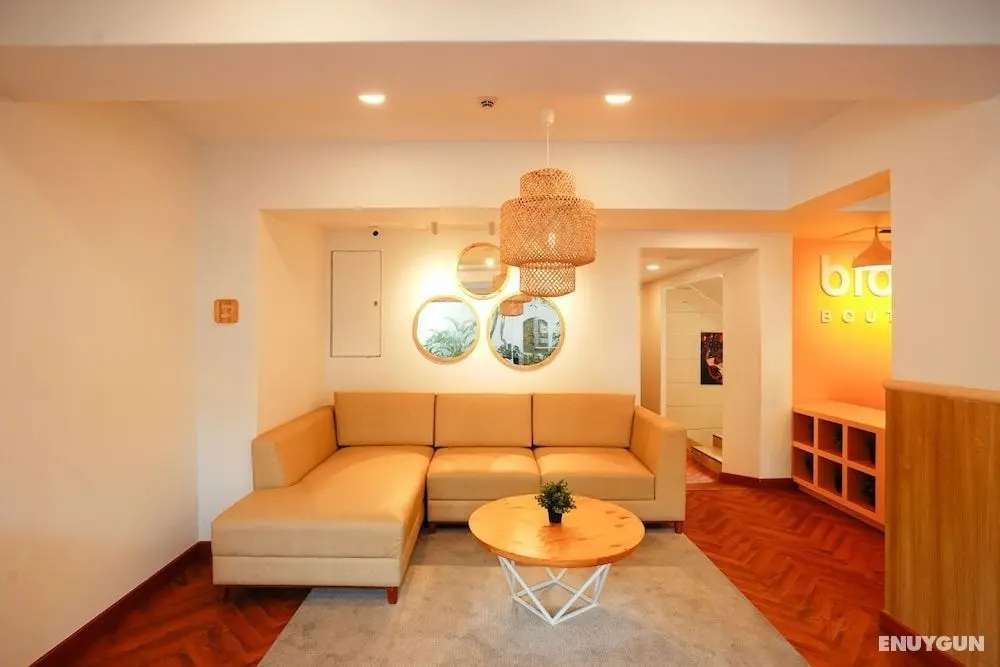 Bloom Boutique - Bandra - Öne Çıkan Resim