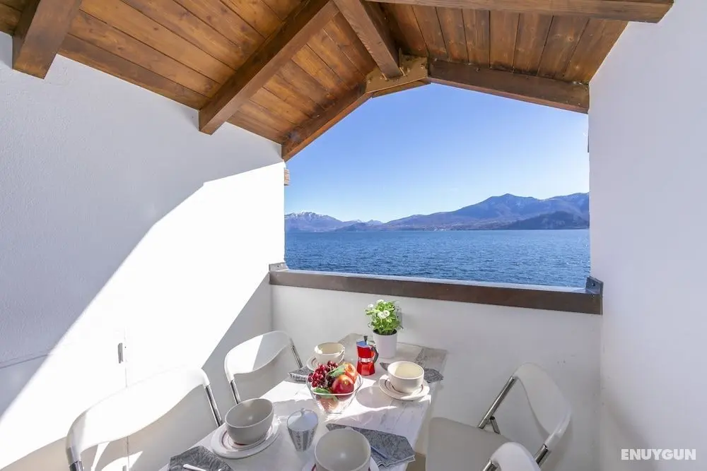 Blu Lake Apartment on Ghiffa Beach - Öne Çıkan Resim