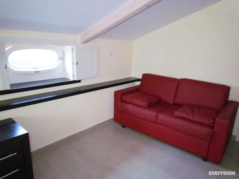 Blu Rooms - Genel