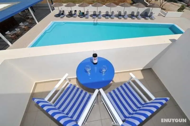 Blue Bay Villas - Genel