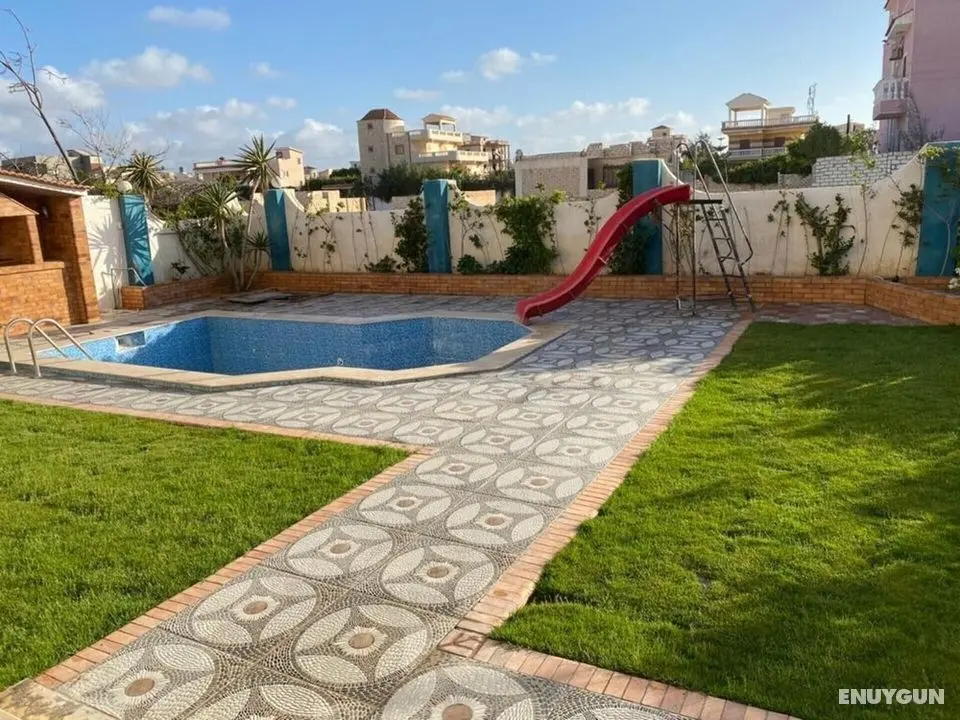 Blue House 4-bed Villa in North Coast Area - Dış Mekanlar