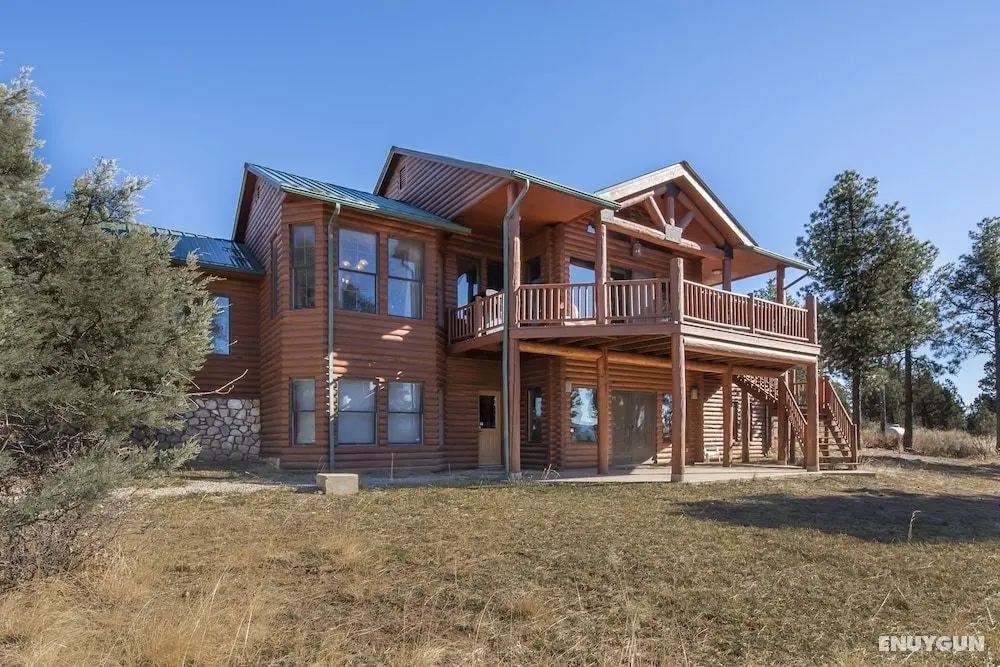 Blue Lake Lodge - Öne Çıkan Resim