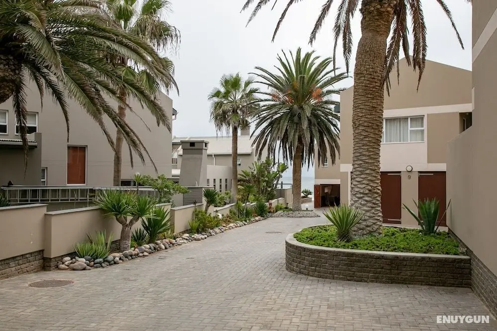 Blue Pearl - situated right on the beach - Otopark