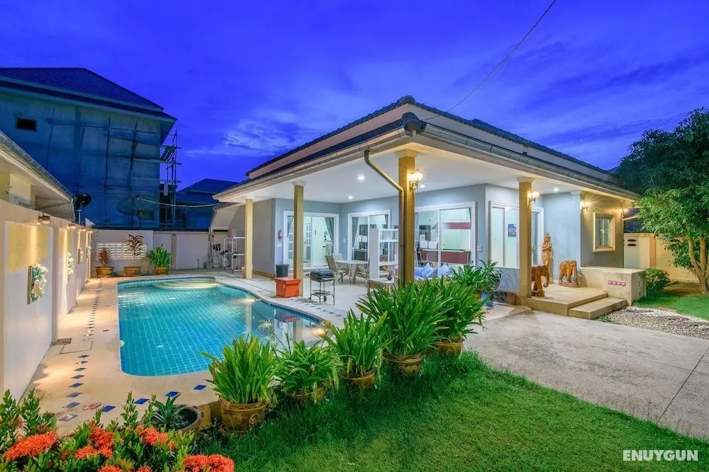 Blue Sky Pool Villa - Öne Çıkan Resim