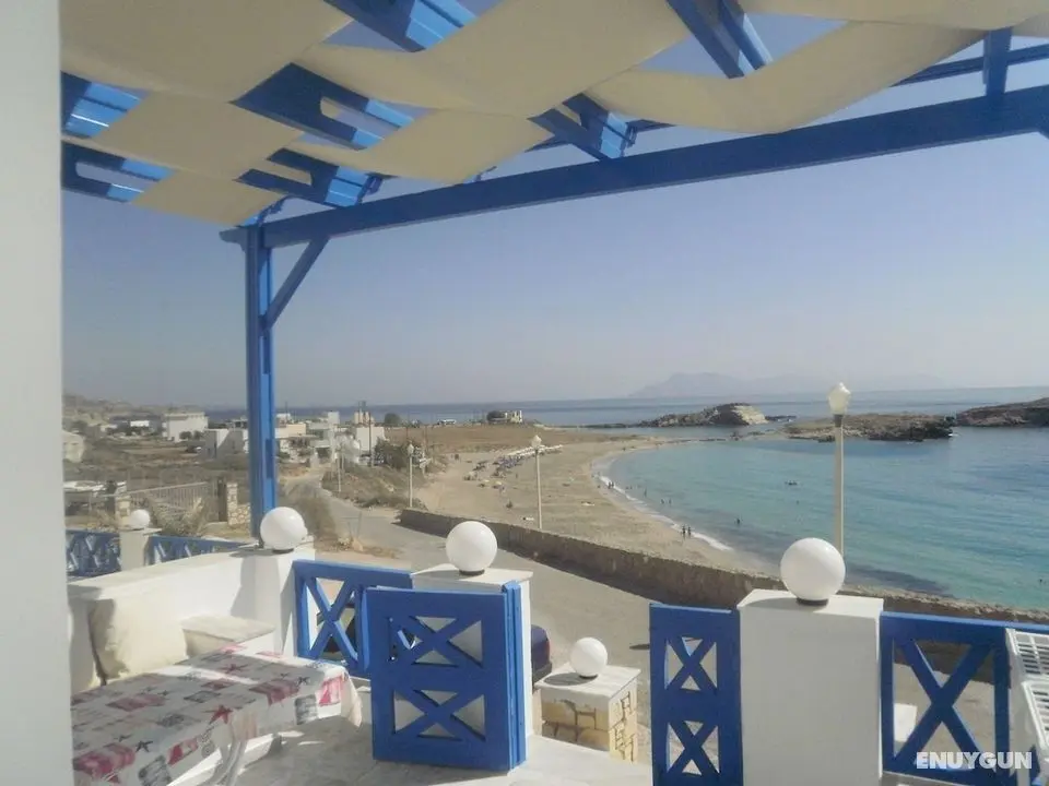 Blue and White Studios & Apartments - Öne Çıkan Resim