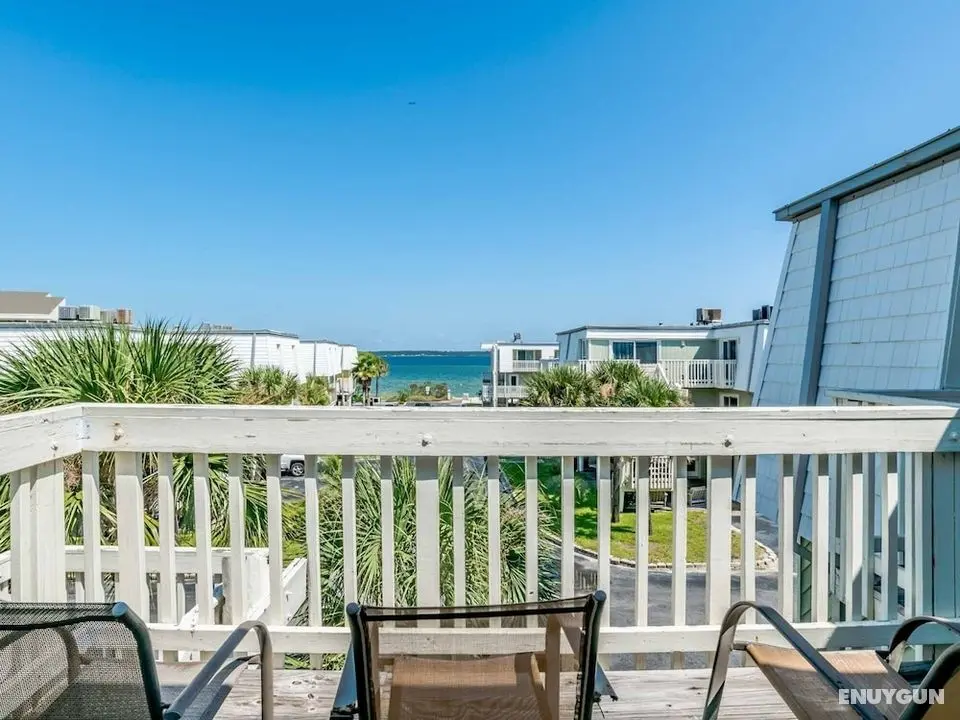 Boardwalk Townhomes #17a - Oda Manzaraları