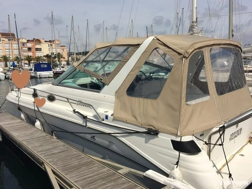 Boat Vedette Arlequin - Öne Çıkan Resim