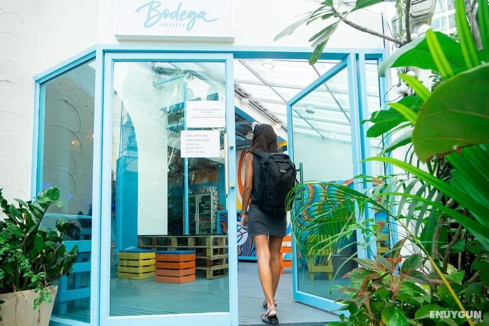 Bodega Party City Center Bangkok - Dış Mekan