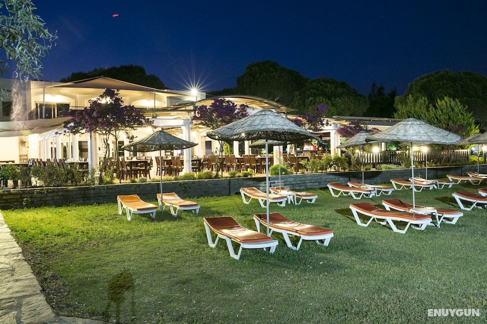 Bodrum Sea Side Beach Club Hotel