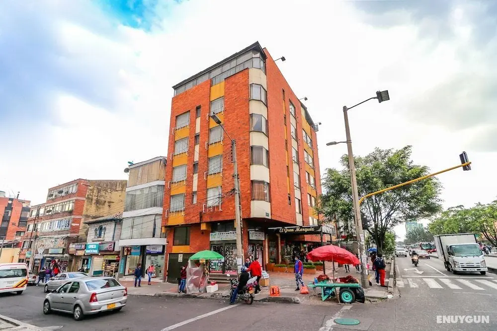 Hotel Bogotá Gran Marquez - Dış Mekan