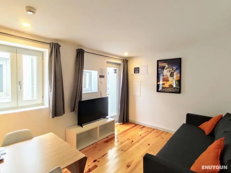 Bombarda Cinema Apartments - Öne Çıkan Resim