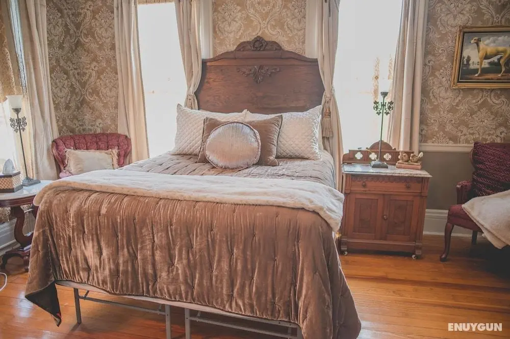 Boonville Luxury Lodging - Oda