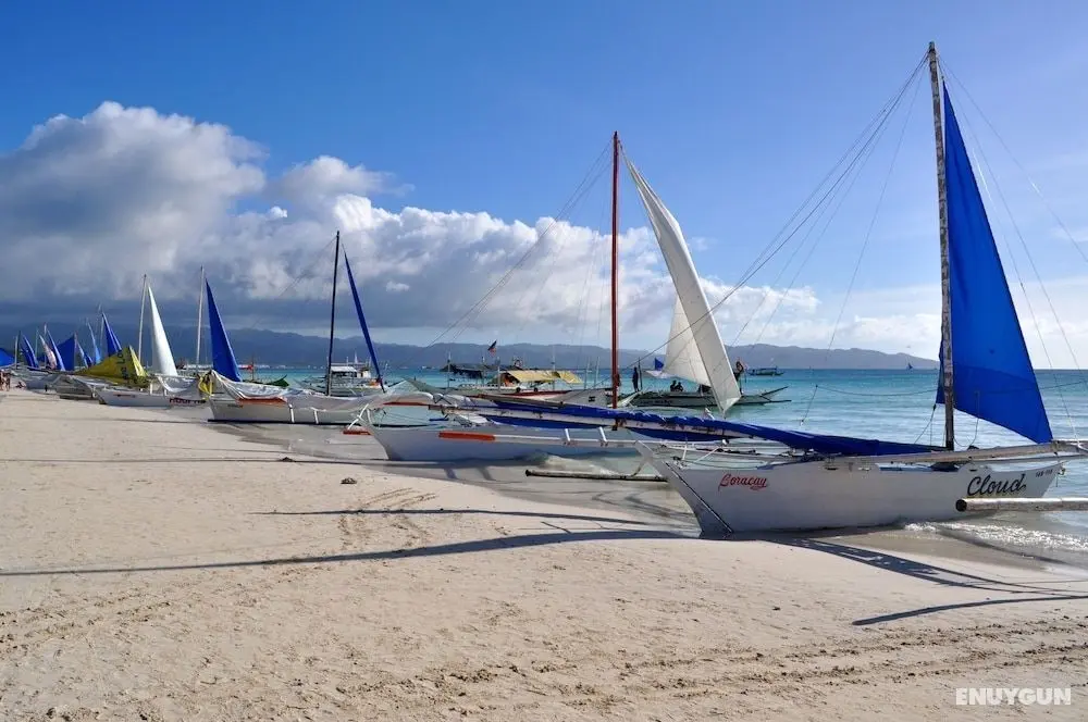 Boracay Beach Club - Plaj