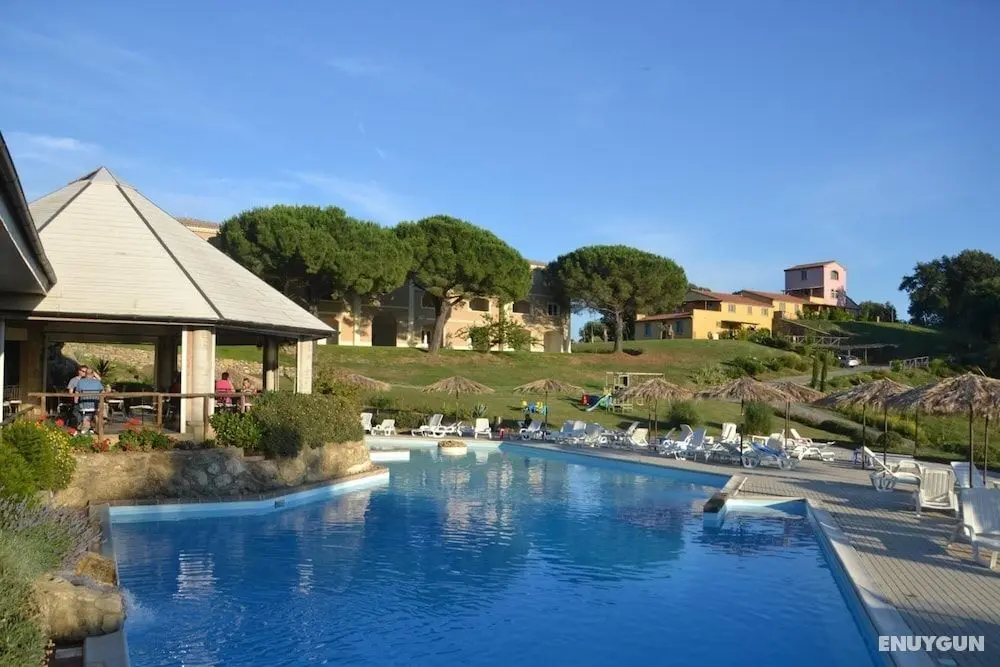 Borgo Felciaione - Havuz