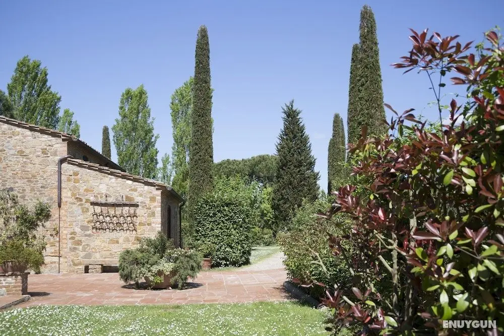 Borgo san Benedetto - Dış Mekanlar