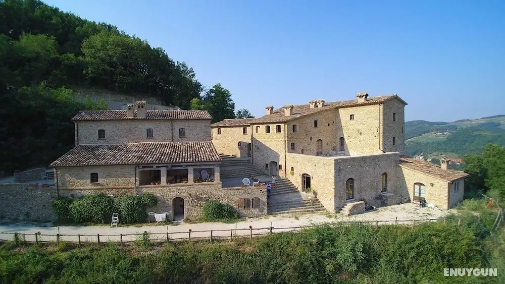 Borgo Storico Cisterna - Öne Çıkan Resim