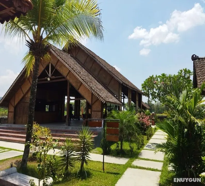 Borobudur Balkondes Karanganyar - Öne Çıkan Resim