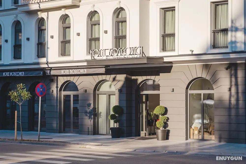 Boscovich Boutique Hotel - Dış Mekan