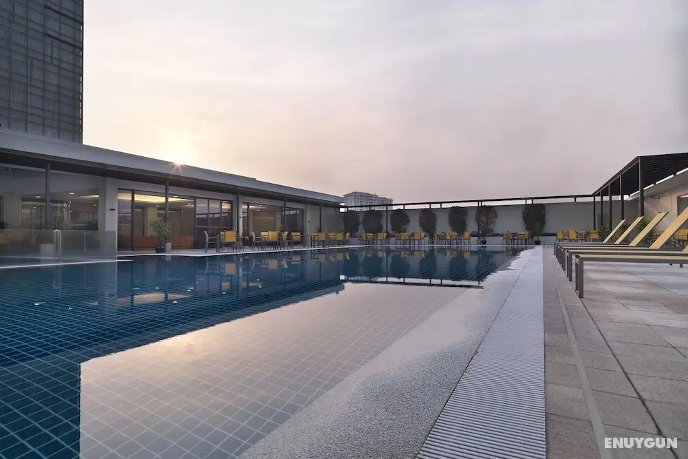 The Boulevard - A St Giles Hotel - Havuz