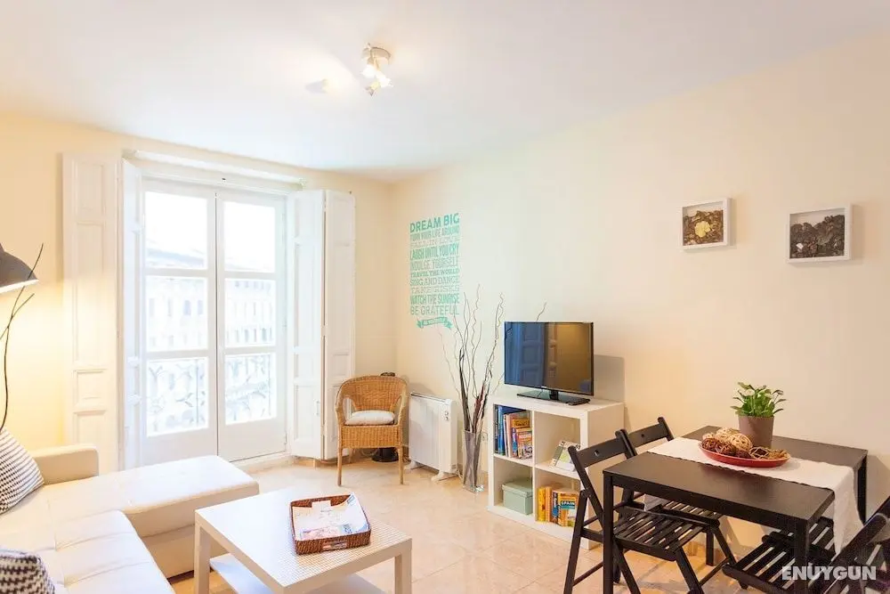 Boutique Apartments in the Heart of Madrid - Öne Çıkan Resim
