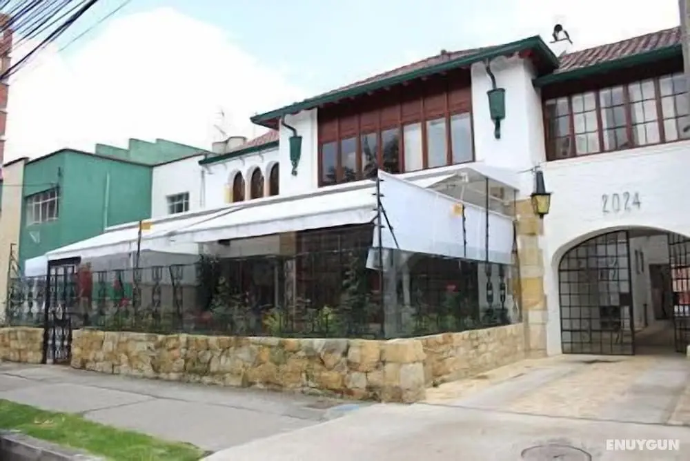Hotel Boutique Casa Suiza - Dış Mekan