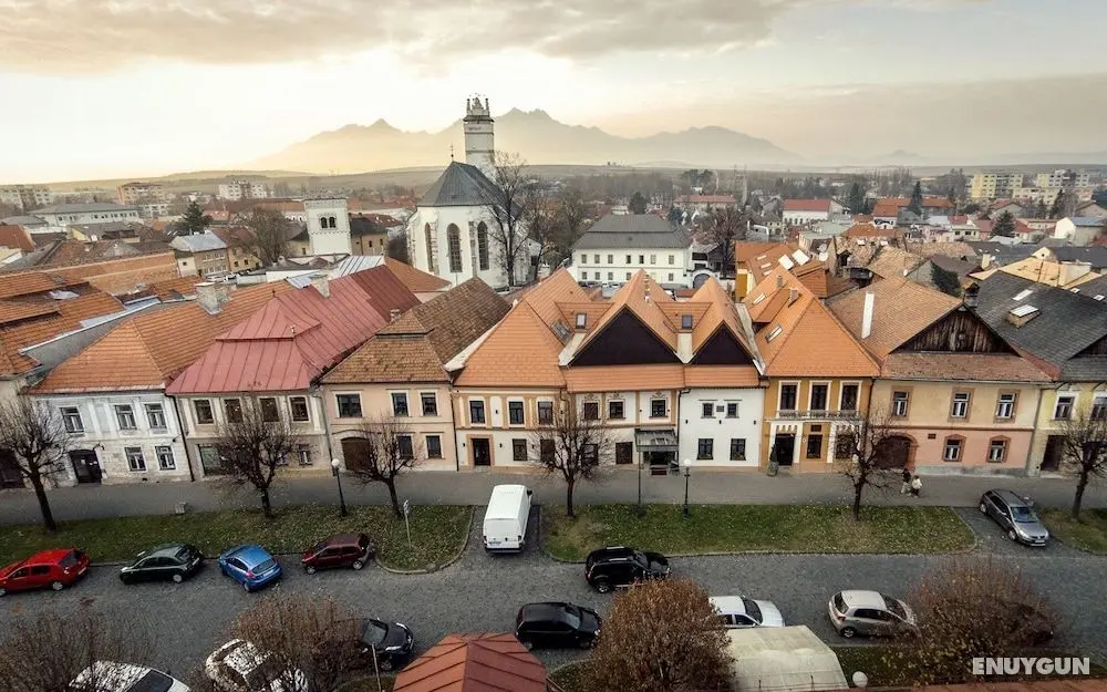 Boutique Hotel Hviezdoslav - Dış Mekan