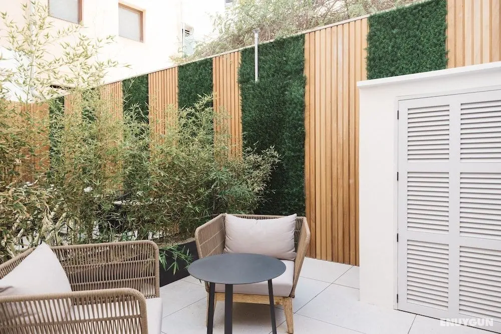 Boutique Hotel Petit Montisión - Oda Düzeni