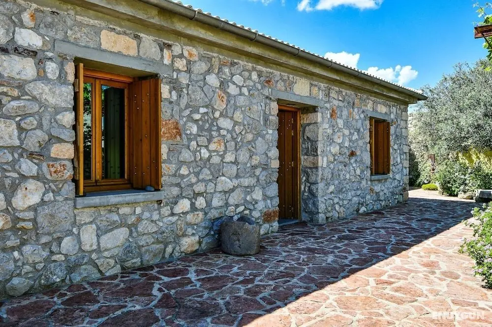 Boutique Stone Cottage With Large Terraces - Dış Mekan