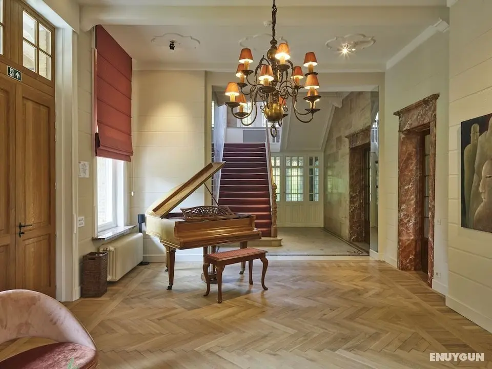 Boutique Hotel Ter Wallen - Lobi