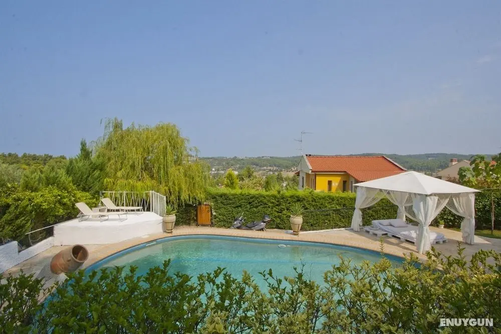 Bozis Private Pool Villa, Siviri - Öne Çıkan Resim